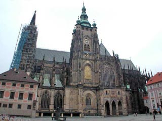 Католическая церковь в Чехии добивается возврата пражского собора св. Вита через суд 