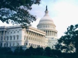 Палата представителей Конгресса США одобрила законопроект, направленный на укрепление внешнеполитических усилий американской администрации в рамках бюджетов 2010 и 2011 годов