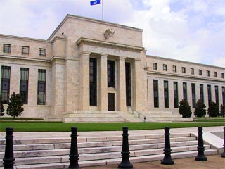 Планы ФРС по приобретению ипотечных облигаций не находят поддержки в США