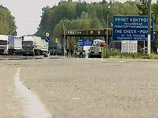 Государственный таможенный комитет Белоруссии утром 17 июня вводит усиленный режим контроля за перемещением грузов на основных белорусско-российских магистралях