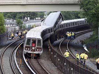 В Вашингтоне столкнулись два поезда метро