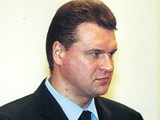 В Брянской области вынесен приговор прежнему сенатору и помощнику брянского губернатора Андрею Вихареву, который признан виновным в мошенничестве и отмывании денег