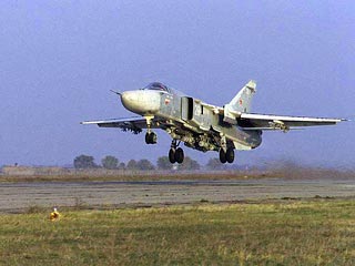Полеты фронтовых бомбардировщиков Су-24 ВВС России, приостановленные 19 июня, возобновлены