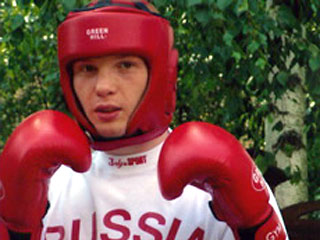 Двукратный олимпийский чемпион Тищенко будет боксировать до лондонских Игр