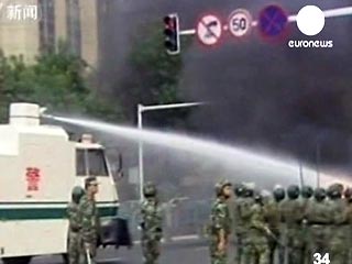Волнения мусульман-уйгуров на северо-западе Китая подавлены, заявили власти