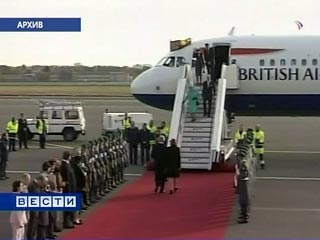 В Великобритании лейбористское правительство в рамках программы по сокращению расходов госбюджета решило лишить королеву Елизавету II государственного самолета