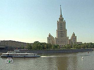 В Московском регионе сегодня сохранится теплая погода - днем воздух в столице и области прогреется до 24-26 градусов