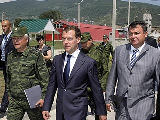 Президент России, впервые побывавший в признанной им Южной Осетии, поделился своими впечатлениями