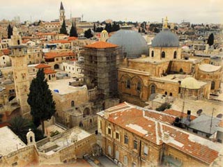Восстановленный в середине XII века храм Воскресения Христова является главной святыней всех христиан. Он был освящен 15 июля 1149 года, спустя полвека после освобождения Иерусалима.