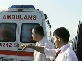 Автобус с российскими туристами попал в аварию в Анталье, пострадали 12 человек, восемь из них госпитализированы, погибших нет