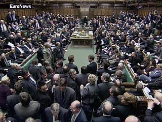 Британский парламент завершил самую скандальную сессию в современной истории
