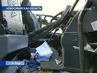 Суд арестовал водителя автобуса, в аварии которого под Новосибирском погибли 8 человек