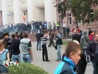 Генпрокурор Молдавии признал непричастность Румынии к беспорядкам в Кишиневе