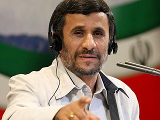 Ахмади Нежад уволил первого вице-президента страны по требованию Хаменеи