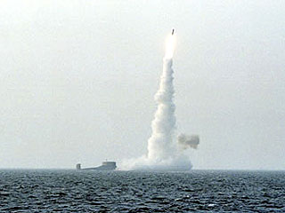 Главком ВМФ признал "Булаву" не идеальным оружием для флота