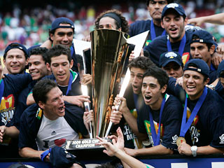 Мексиканцы вернули себе Золотой Кубок КОНКАКАФ