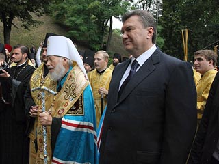 Янукович считает, что визит патриарха Кирилла объединит украинский народ