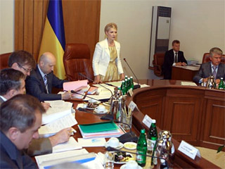 Кабинет министров Украины постановил заплатить за газ "Газпрому" из дивидендов "дочек" "Нафтогаза"