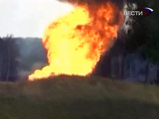 В Топкинском районе Кемеровской области рядом с поселком Октябрьский во вторник произошла авария на газопроводе "Парабель-Кузбасс"