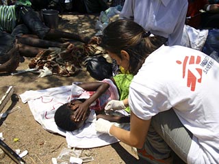 Министр здравоохранения Зимбабве Генри Мадзорера объявил, что эпидемия холеры, свирепствовавшая в стране с августа прошлого года и унесшая жизни более четырех тысяч человек, окончилась