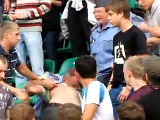 Фанатов, избивших милиционеров во время матча "Локомотив"-"Динамо", могут посадить на 5 лет