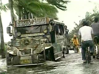 Число погибших на Филиппинах в результате проливных дождей, наводнений и оползней, вызванных тропическим штормом Jolina, увеличилось до 22 человек