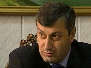 Кокойты называет Саакашвили преступником и советует Грузии признать независимость Цхинвали