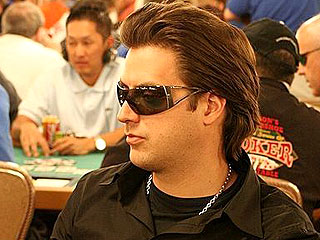 36-летний основатель PokerListings Андреас Оскарссон был найден мертвым в своем доме в шведском городе Троллхаттан