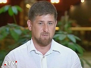 "Владимир Путин - мой кумир", - заявил президент Чеченской республики Рамзан Кадыров в интервью "Радио Свобода"