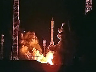 Орбитальный блок в составе разгонного блока "Бриз-М" и спутника связи AsiaSat-5 успешно отделился от ракеты-носителя "Протон-М", стартовавшей с космодрома Байконур в 23:47 по Москве