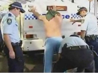 В Австралии 11 байкеров "Команчи" судят за убийство брата главаря "Ангелов Ада"