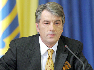 Ющенко вернул в Раду новый закон о выборах президента Украины