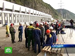 Спасательная операция на Саяно-Шушенской ГЭС продлится еще неделю. Ищут 62 человека 