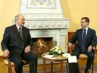 Встреча президентов России и Белоруссии Дмитрия Медведева и Александра Лукашенко пройдет в Сочи 27 август