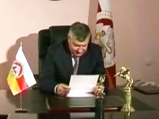 Президент Южной Осетии Эдуард Кокойты подписал указ об упразднении восьми министерств