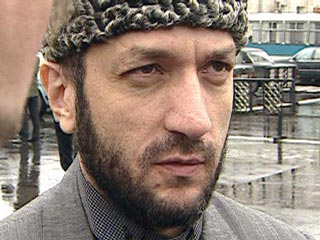 В окружении бывшего эмиссара чеченских сепаратистов Ахмеда Закаева считают, что "смертный приговор" ему вынес один из лидеров боевиков Мовлади Удугова