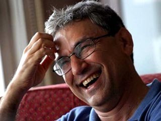 В Москву приехал в четверг известный турецкий писатель, обладатель Нобелевской премии по литературе Орхан Памук