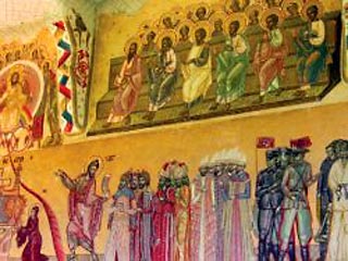 Фреска находится на внешней стороне деревянной церкви в монастыре Лупша на западе страны. Над изображением работали иконописец Николае Савва и группа его учеников в 1997 году