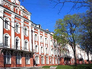 Новый скандал разгорается в старейшем вузе России - Санкт-Петербургском университете