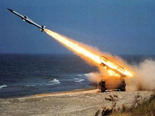 Зенитная ракета ЗРК "Куб", разработанная в СССР, взорвалась сразу после запуска на тактических учениях болгарских ВВС с боевыми стрельбами
