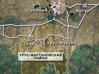 В Урус-Мартановском районе Чечни накануне в результате взрыва получил ранение военнослужащий по контракту, еще один военный ранен в бою с боевиками