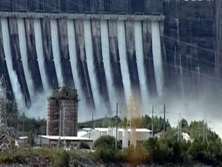 В результате августовской аварии на Саяно-Шушенской ГЭС неизбежны отставки в топ-менеджменте "Русгидро"
