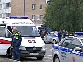 На севере Москвы водитель иномарки сбил двух 11-летних подростков, после чего скрылся с места происшествия