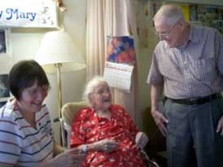 114-летняя американка из штата Нью-Гэмпшир Мэри Джозефин Рэй признана самой пожилой жительницей США