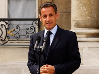 Президент Франции Николя Саркози призвал другие страны принять новые показатели исчисления объемов производства, предложенные комиссией экономистов