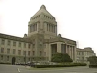 В четверг японский Минфин по инициативе нового кабинета министров объявил о начале проработки вопроса о возможном создании азиатской региональной валюты
