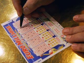 Во Франции установлен рекорд выигрыша в лотерею - 100 миллионов евро
