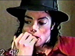 Талант Майкла Джексона выковывался в экстремальных условиях диктата отца Джо. Об этом свидетельствует содержание записей на аудиопленке, сделанных в бывшем имении Neverland анонимным автором автобиографии "короля поп-музыки"