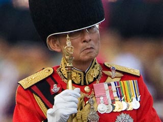 Король Таиланда 81-летний Пхумипон Адульядет госпитализирован
