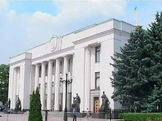 Следственная комиссия Верховной Рады Украины требует от Генпрокуратуры и Службы безопасности Украины возбудить уголовное дело по факту фальсификации отравления в 2004 году Виктора Ющенко диоксином